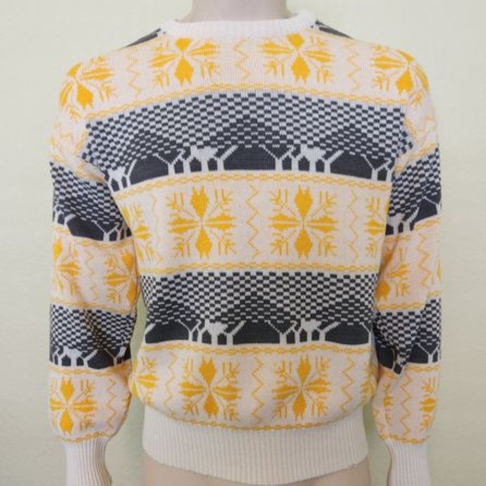 CLEARANCE men's vintage sweater M 1960s pullover snowflake Botany 500